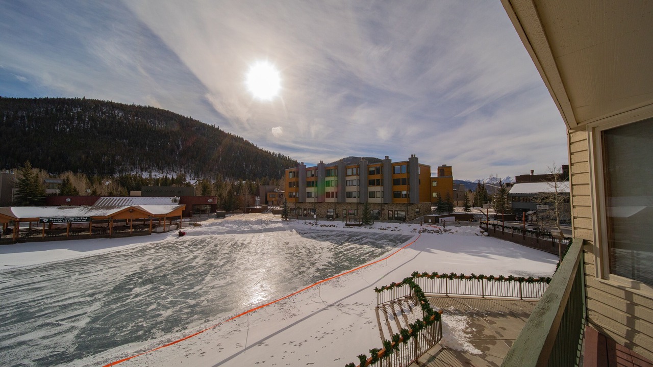 Photo of Outdoor in Lakeside Village