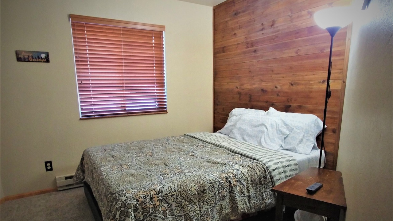 Photo of Bedroom in Grand Lake