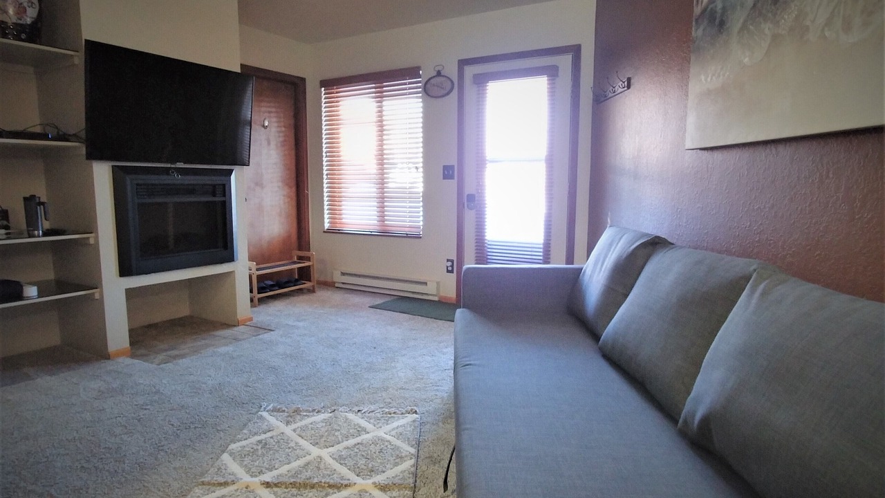 Photo of Livingroom in Grand Lake