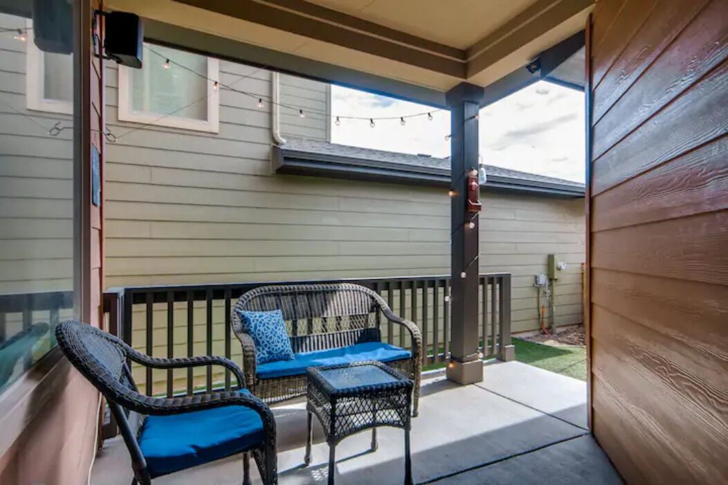 Photo of Patio Balcony in Twin Lakes