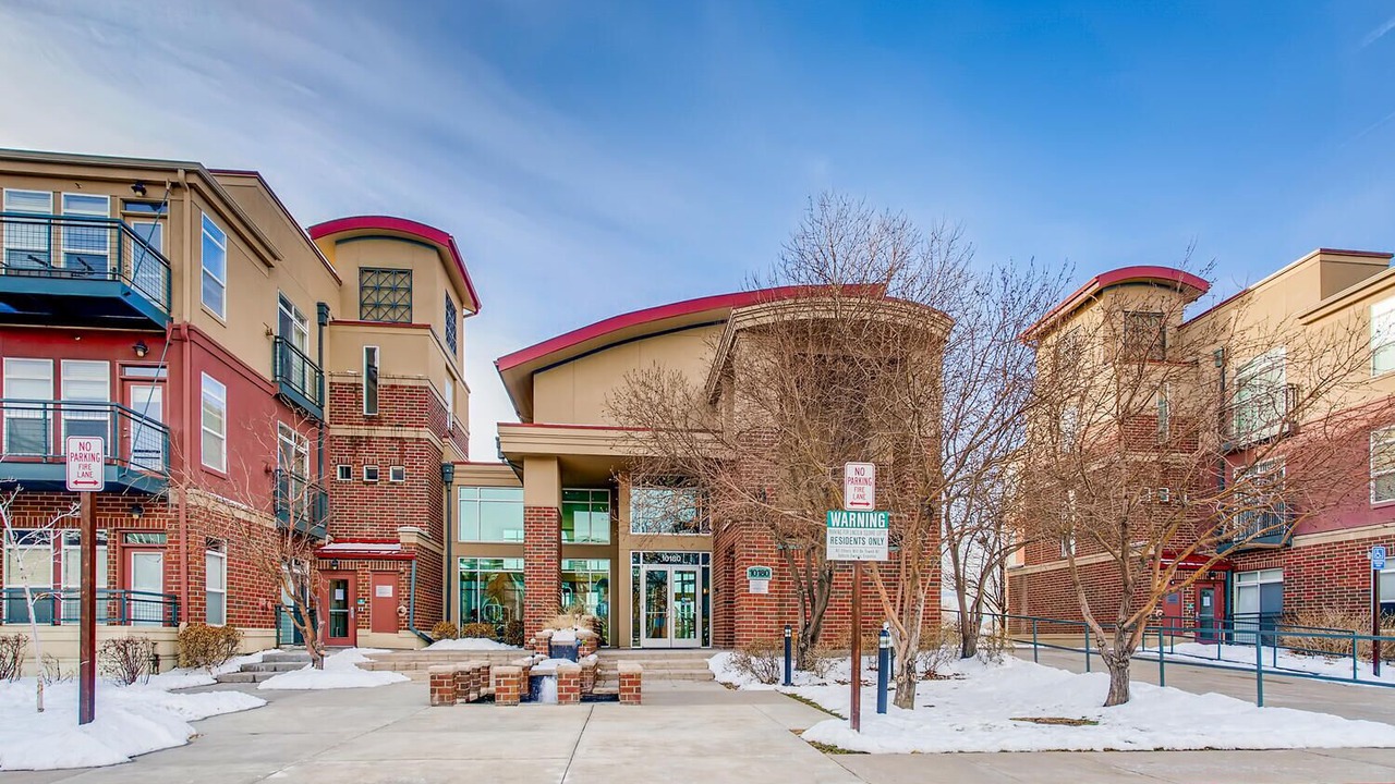 Photo of Outdoor in Lincoln Square Lofts