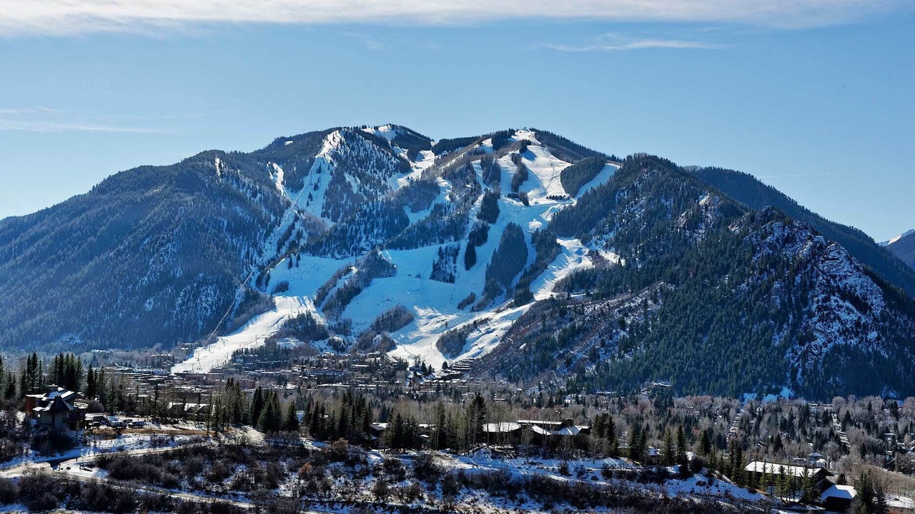 Photo of Others in Red Mountain