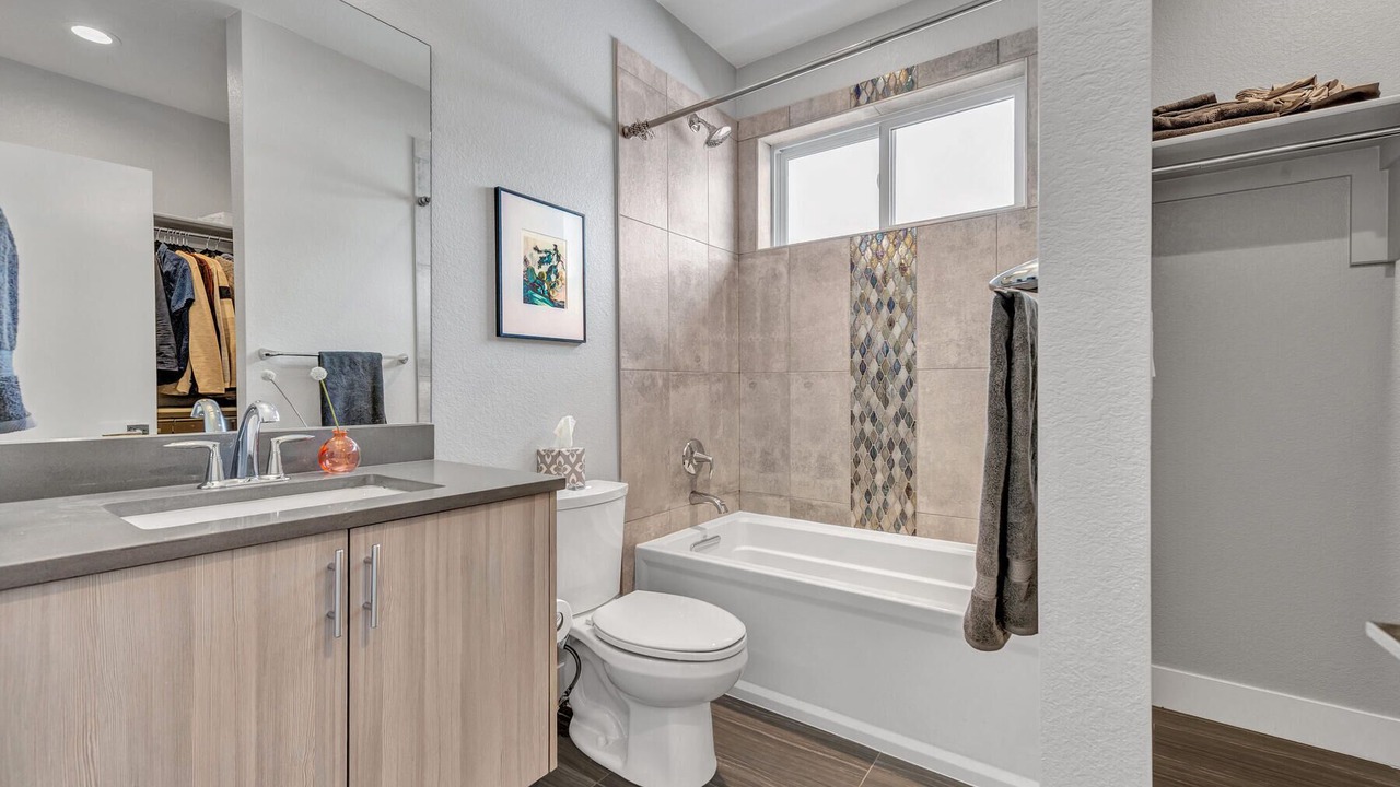 Photo of Bathroom in Congress Park