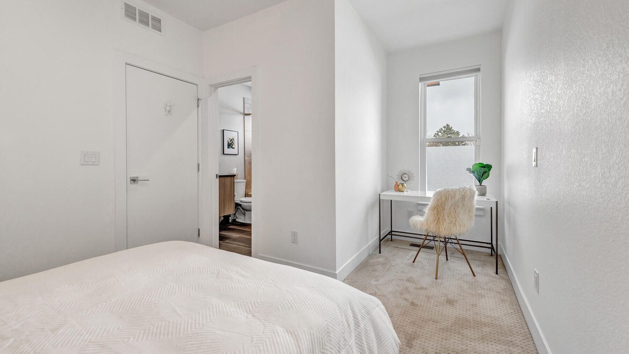 Photo of Bedroom in Congress Park