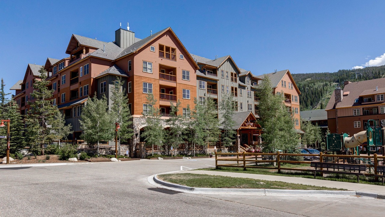 Photo of Outdoor in River Run