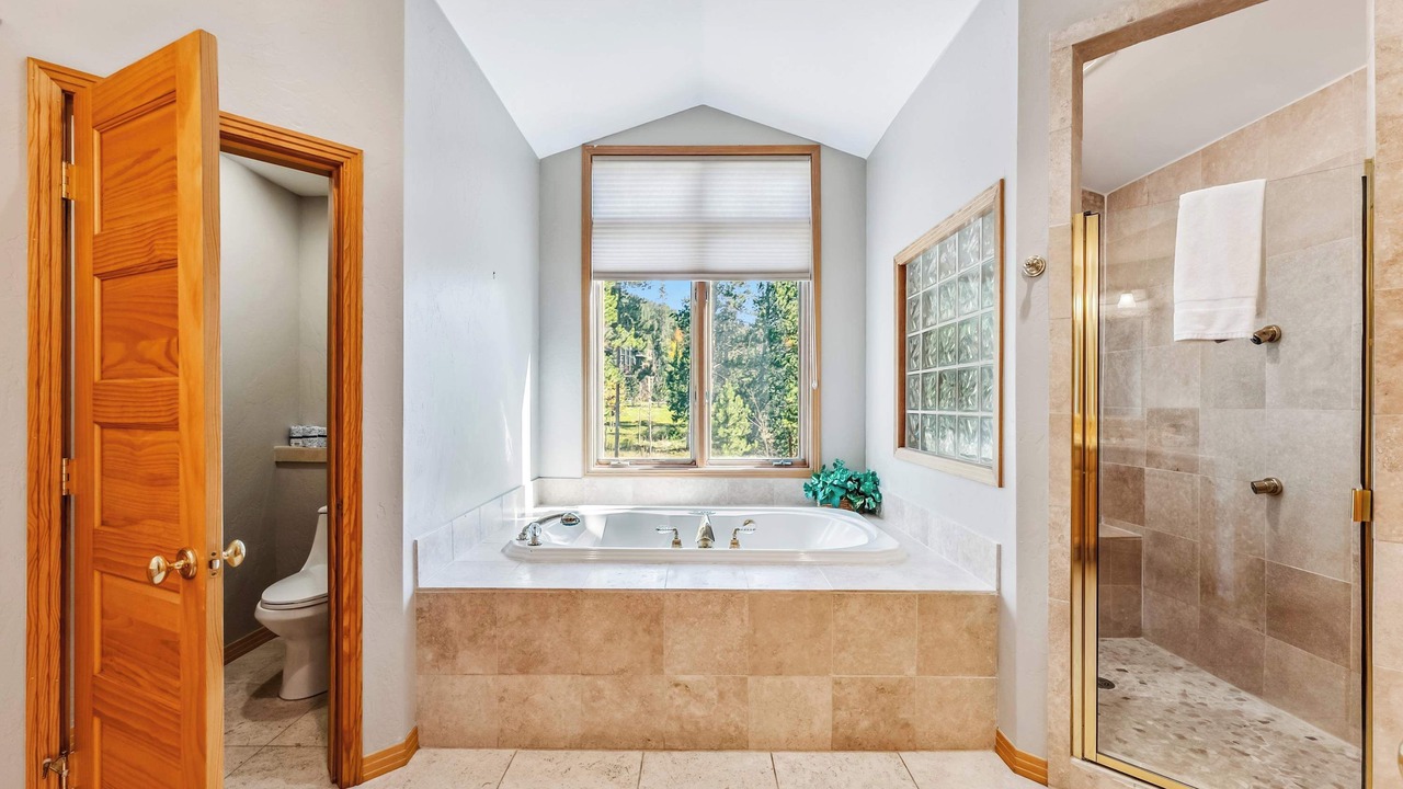 Photo of Bathroom in The Highlands