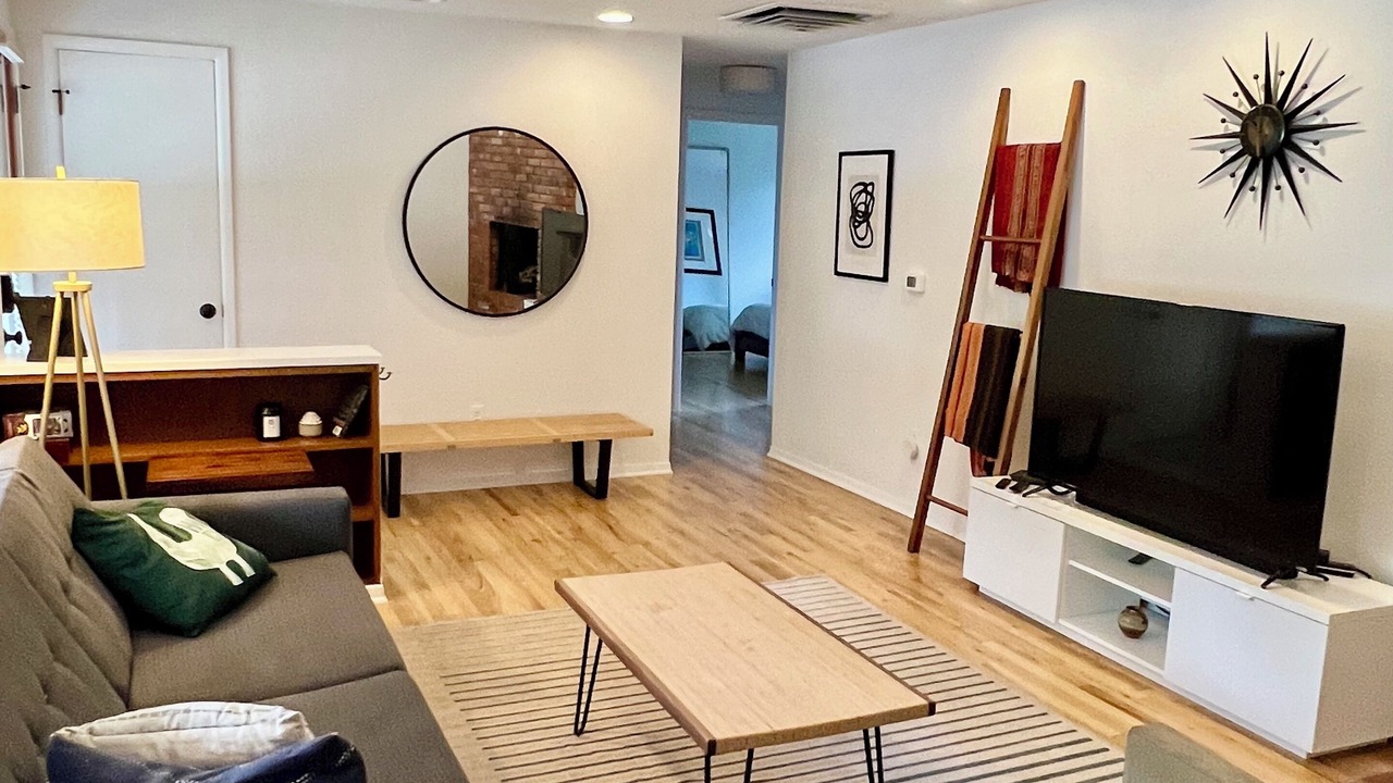 Photo of Livingroom in Green Meadows
