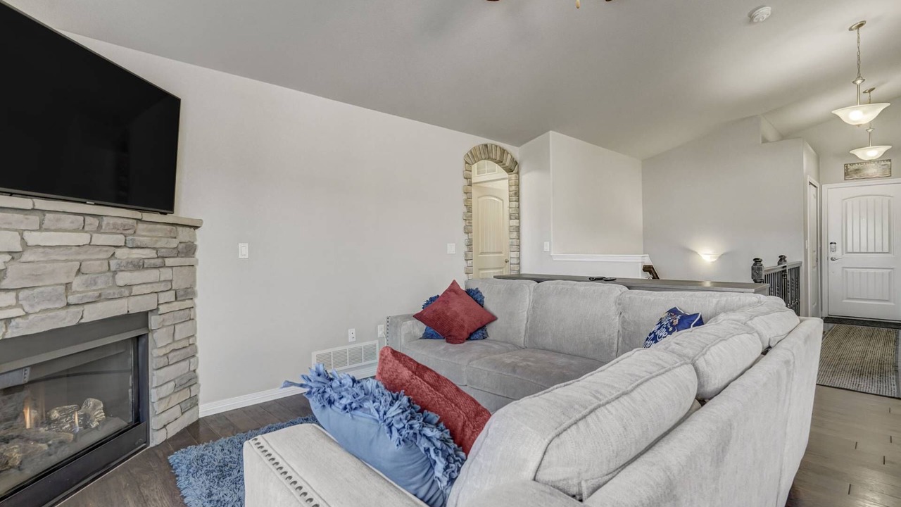 Photo of Livingroom in Monument