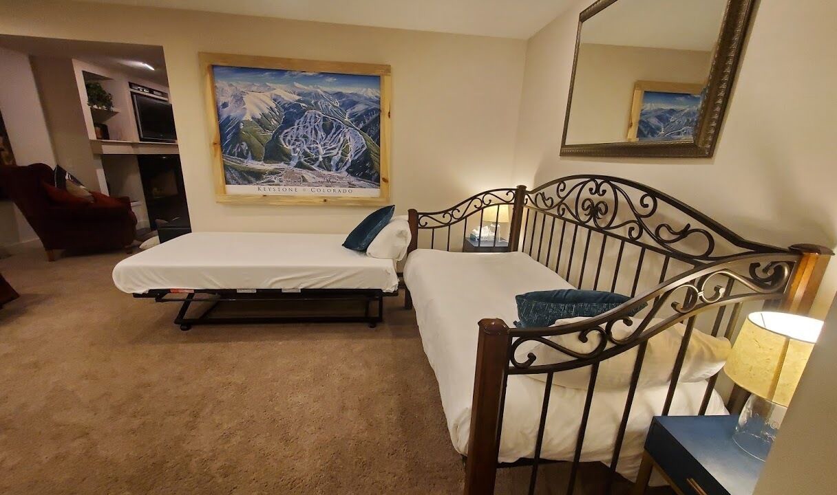 Photo of Others in Keystone
