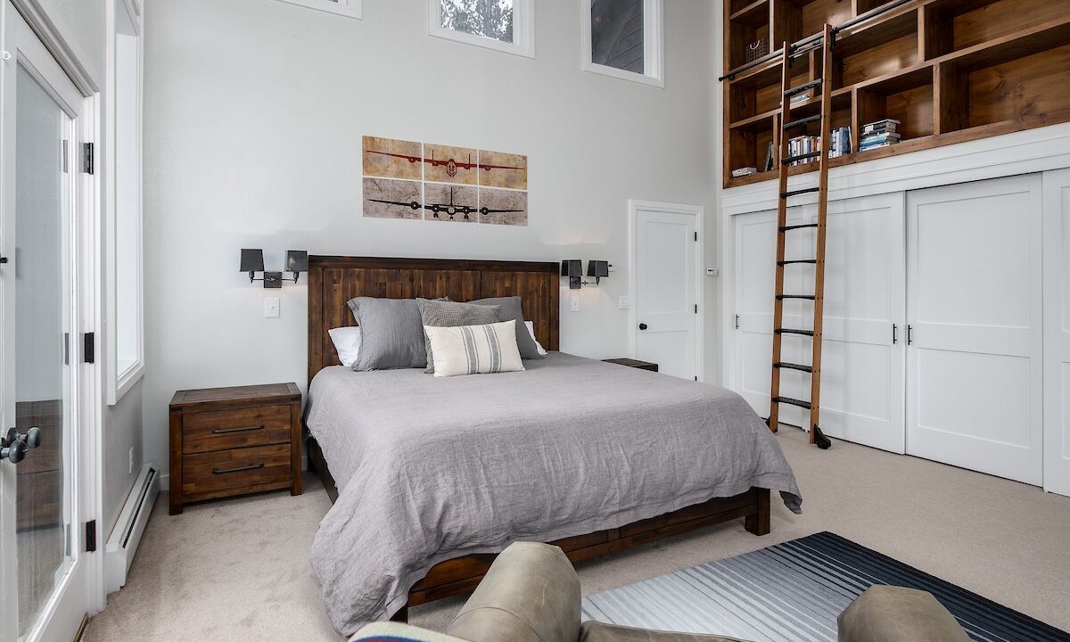 Photo of Bedroom in Breckenridge Park Estates
