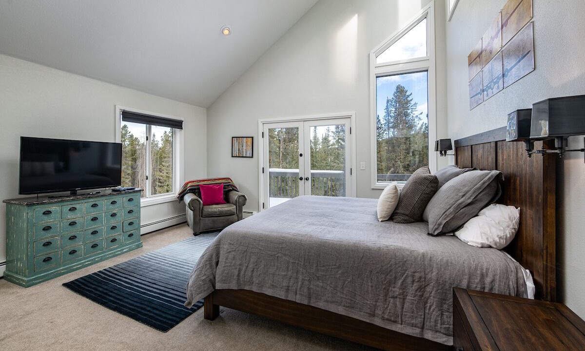 Photo of Bedroom in Breckenridge Park Estates