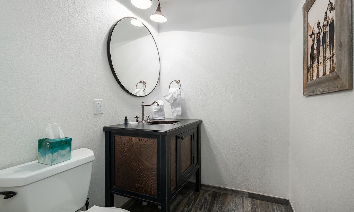 Photo of Bathroom in Breckenridge Park Estates