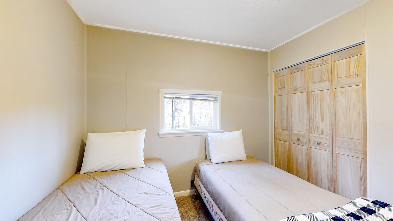 Photo of Bedroom in Spring Valley