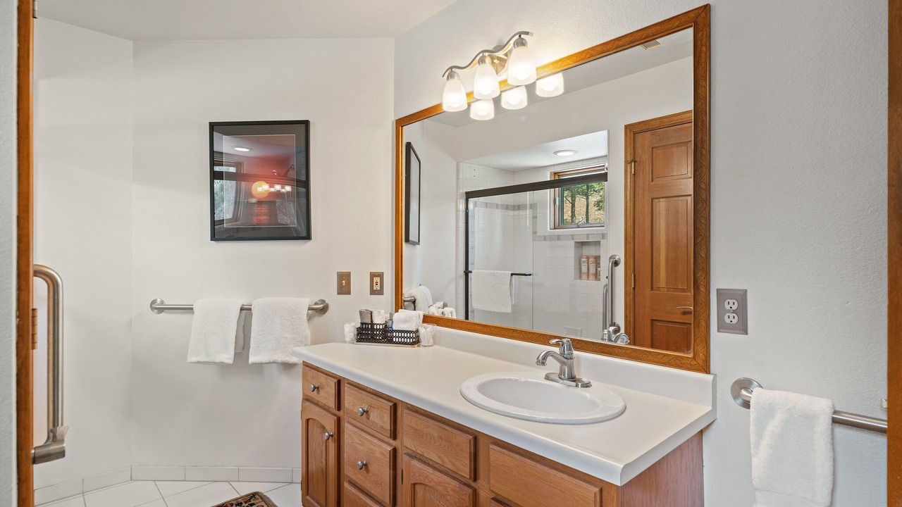 Photo of Bathroom in Hermosa