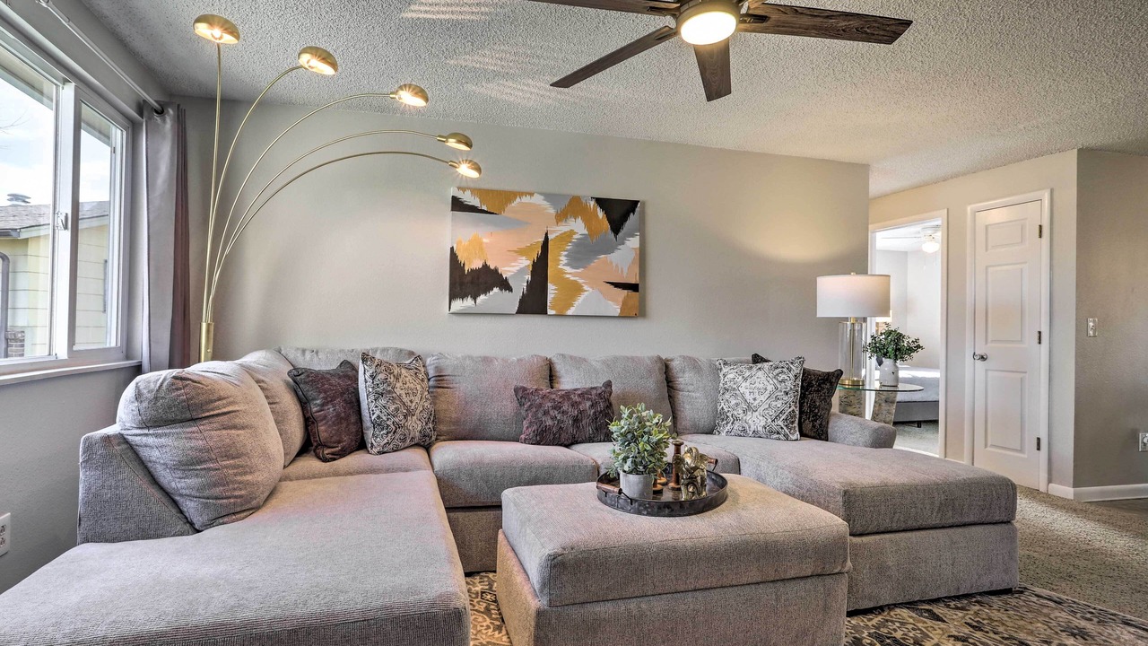 Photo of Livingroom in Loveland