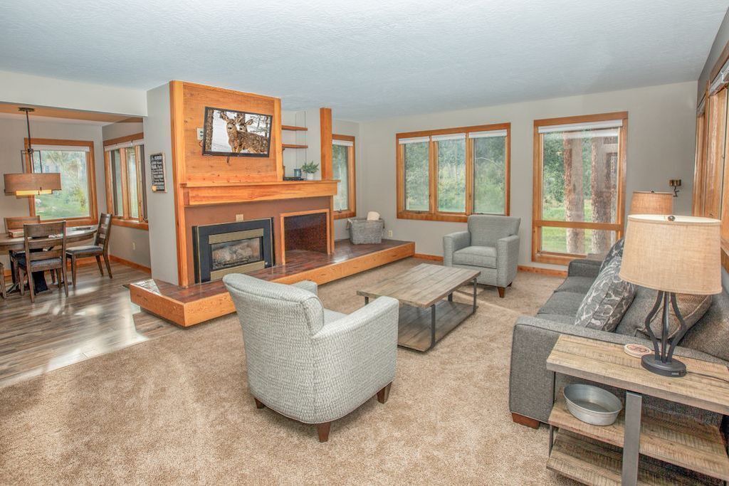 Photo of Livingroom in Keystone