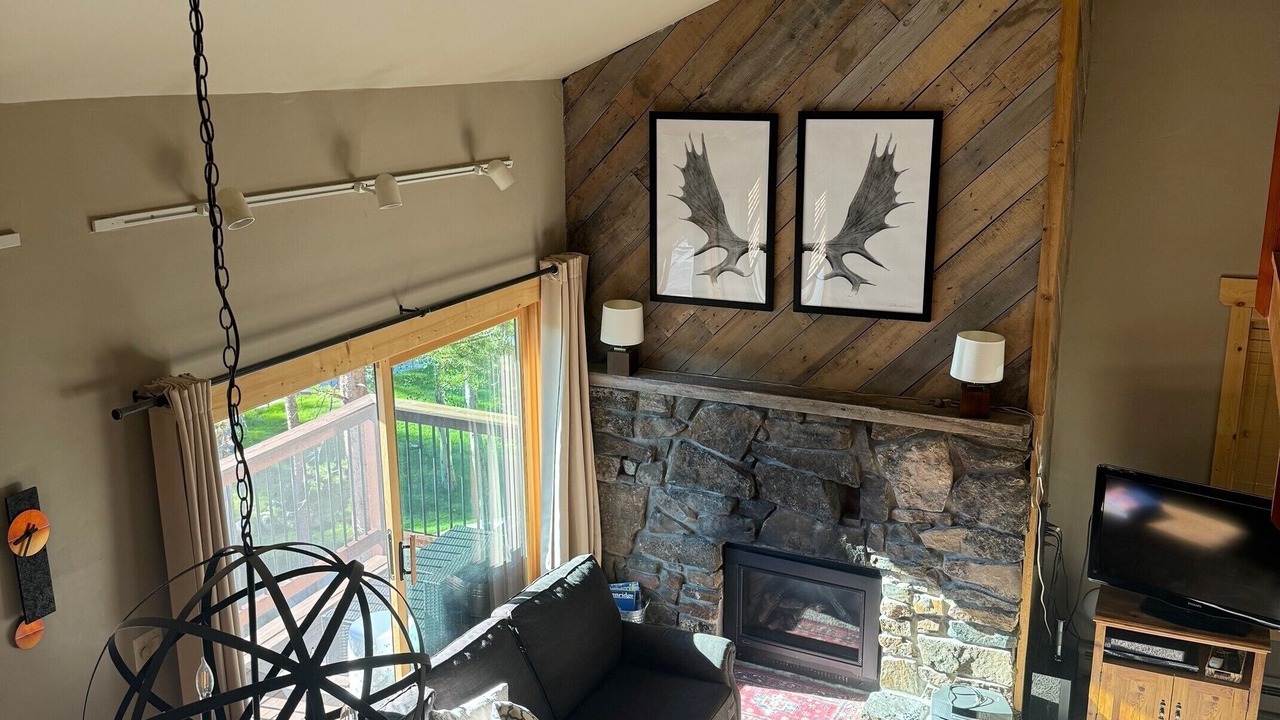 Photo of Livingroom in Warrior's Mark