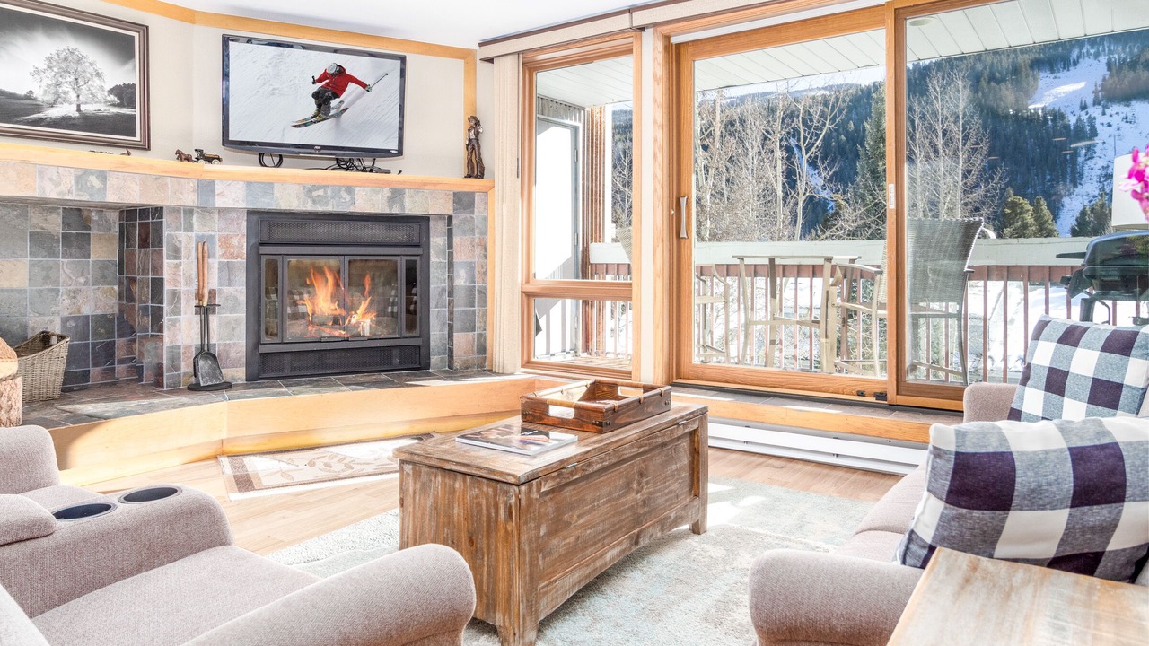 Photo of Livingroom in Mountain House