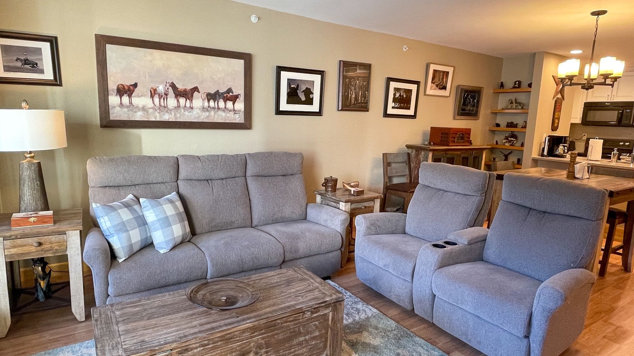 Photo of Bedroom in Mountain House