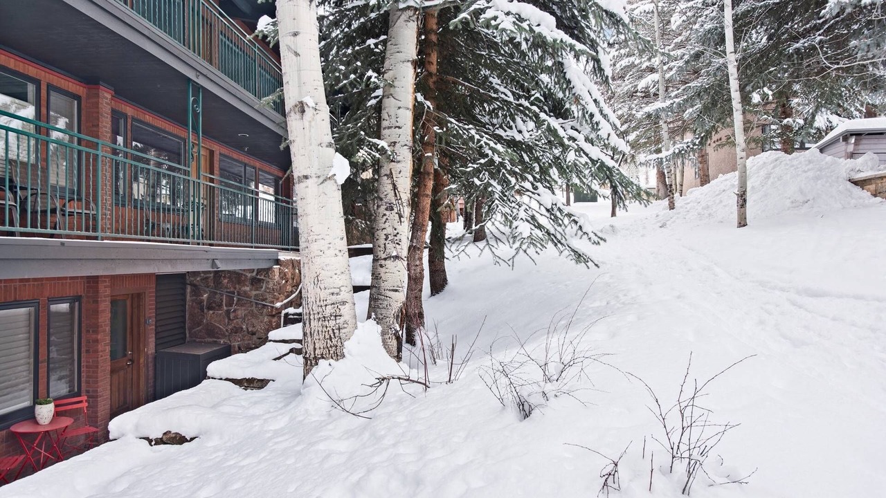 Photo of Others in Aspen