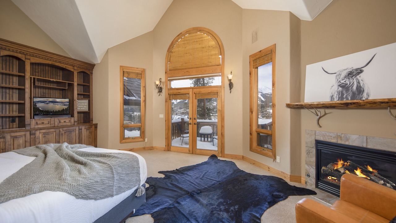 Photo of Bedroom in Historic District