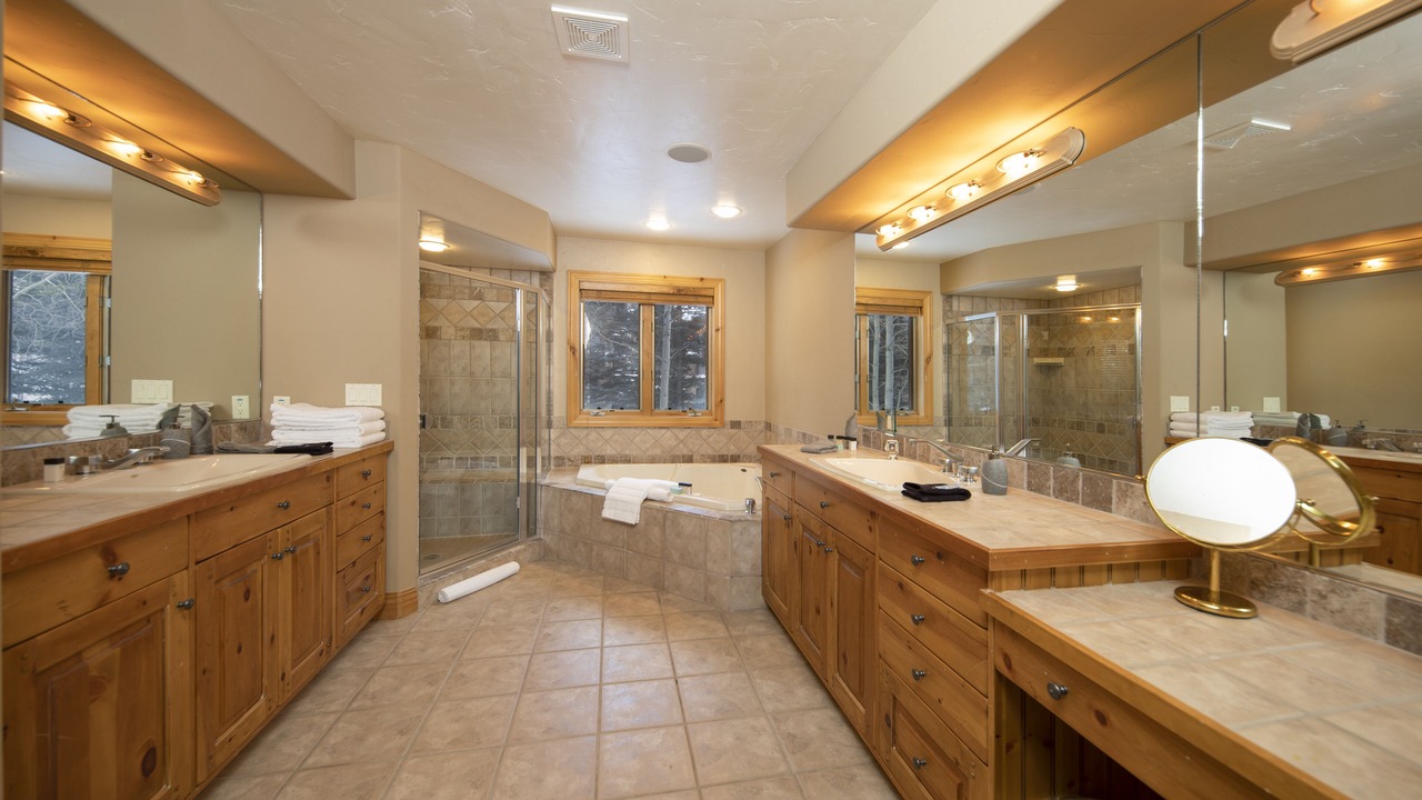 Photo of Bathroom in Historic District