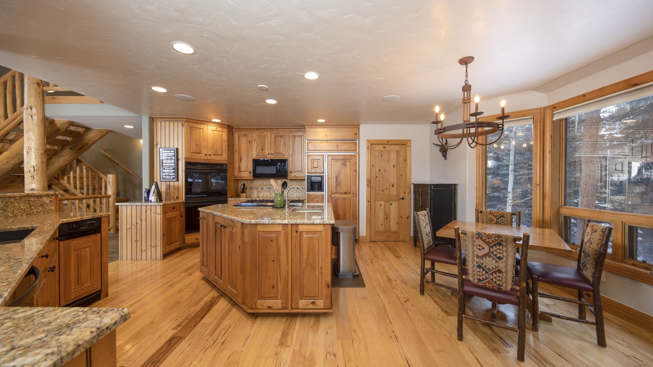 Photo of Kitchen in Historic District