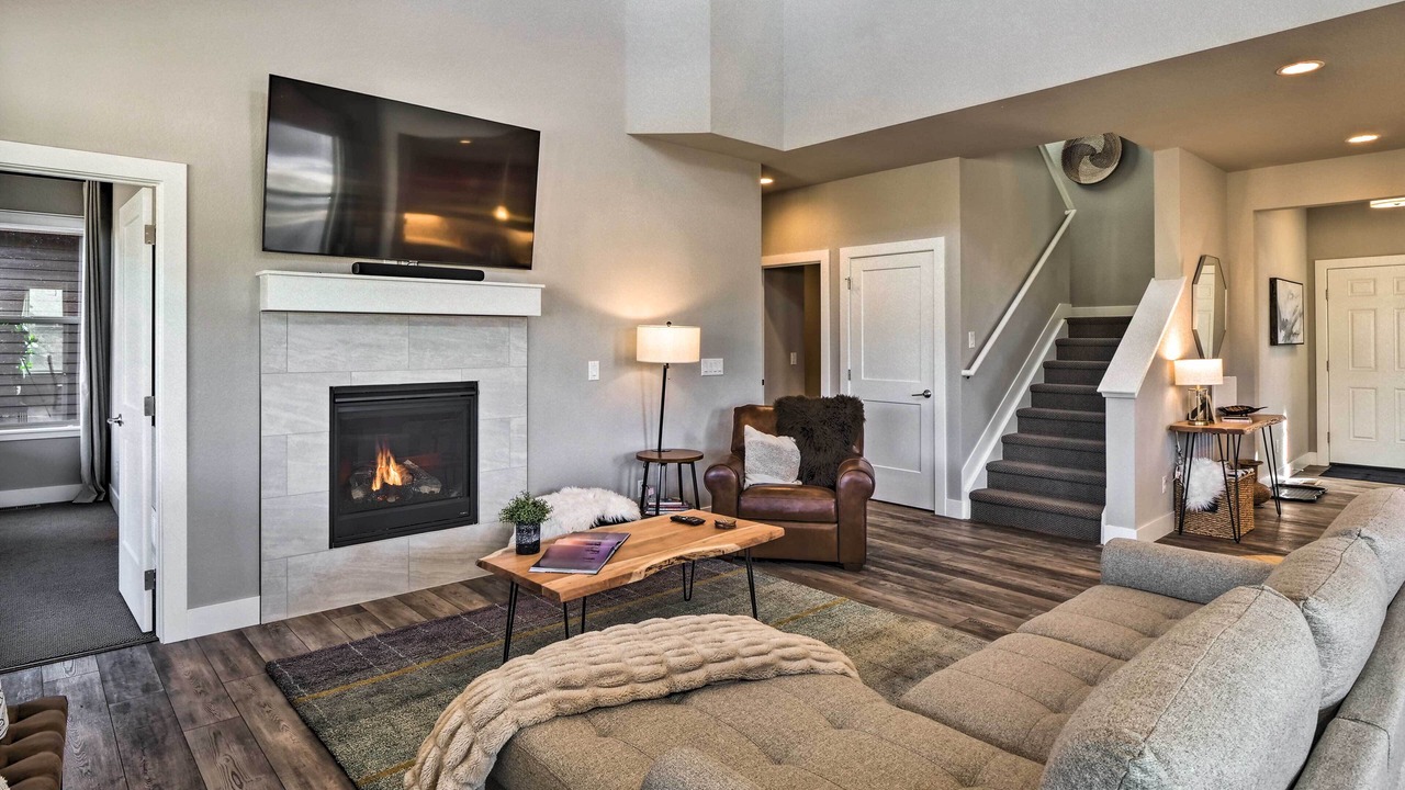 Photo of Livingroom in Grand Elk Ranch