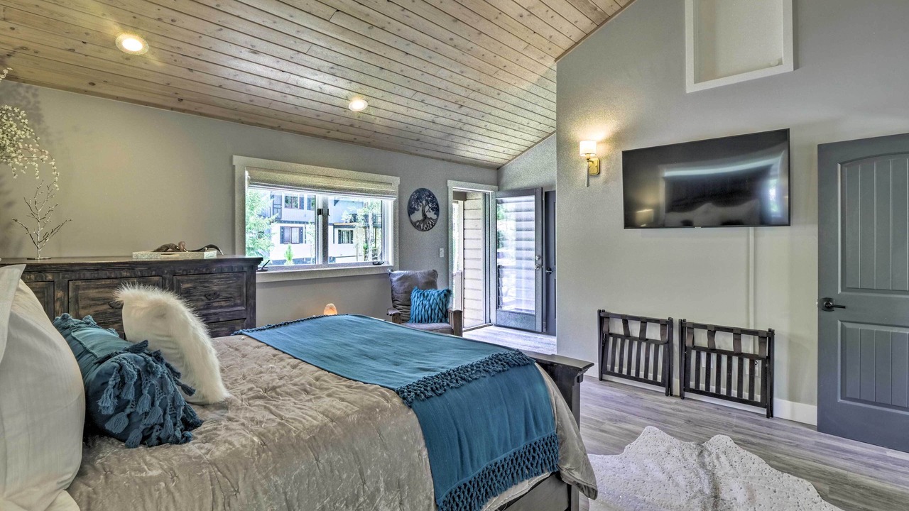 Photo of Bedroom in Breckenridge Heights