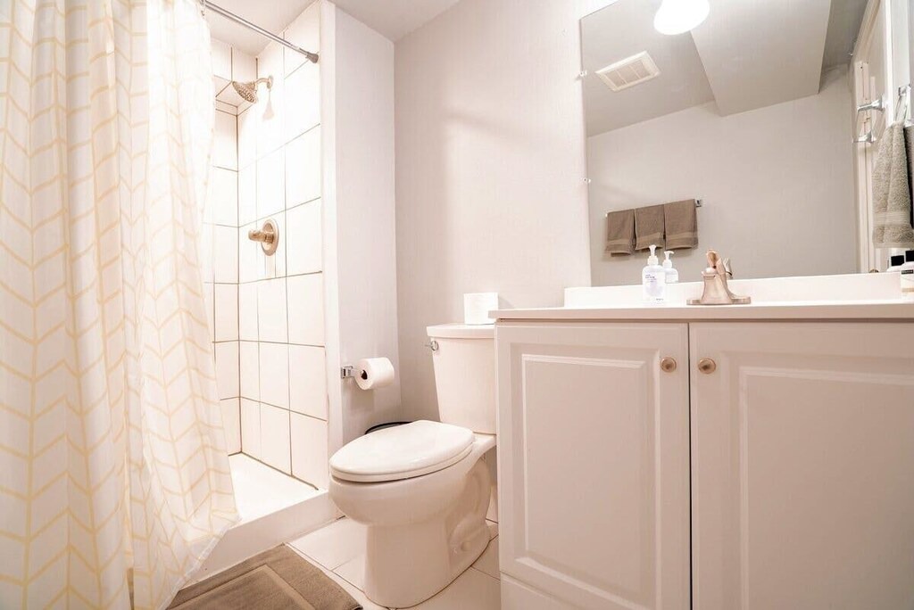 Photo of Bathroom in Congress Park