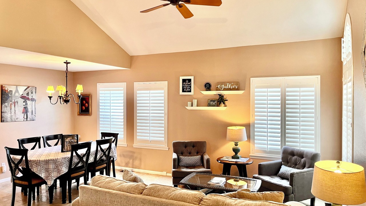 Photo of Livingroom in Highlands Ranch
