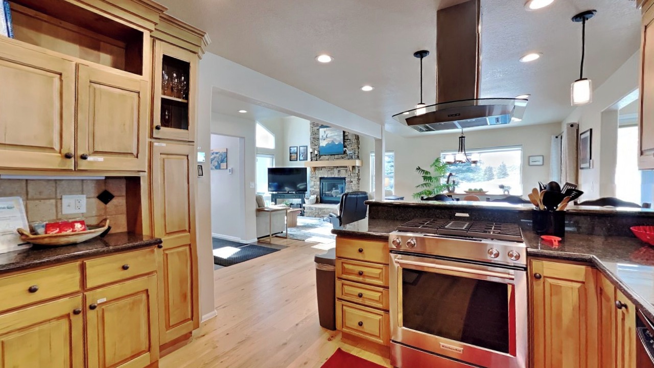 Photo of Kitchen in Corinthian Hills