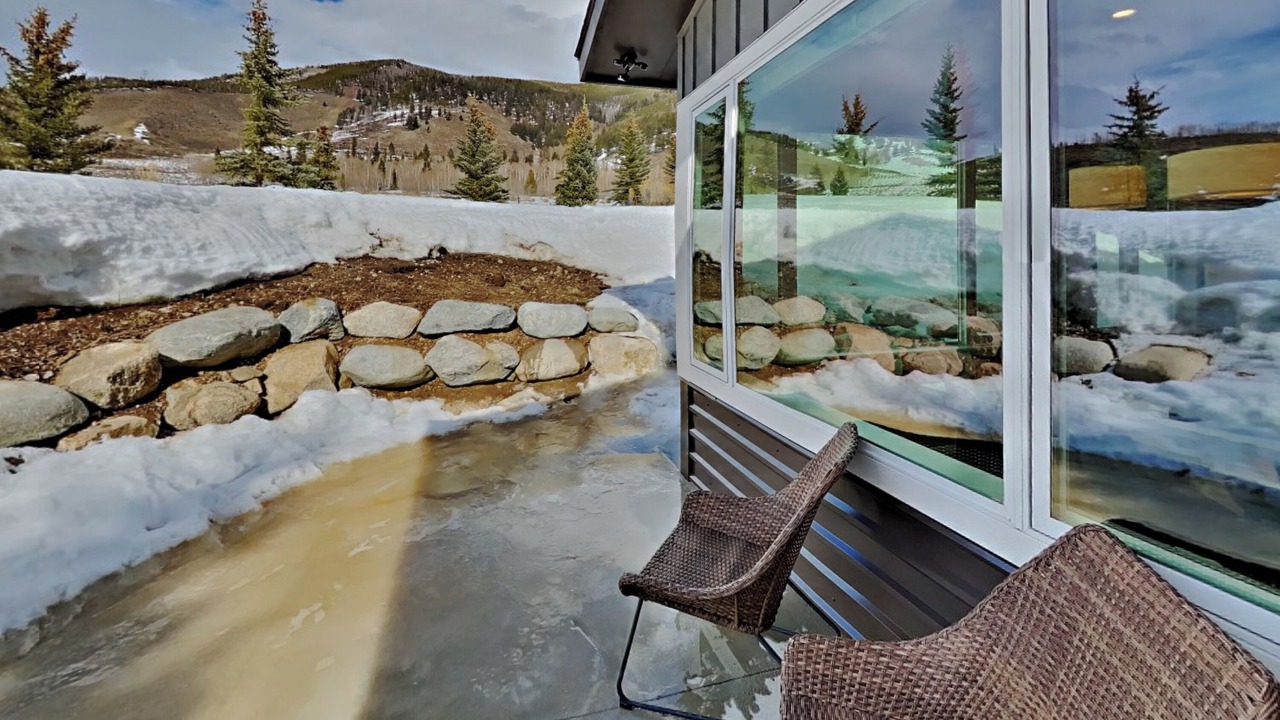 Photo of Outdoor in Corinthian Hills