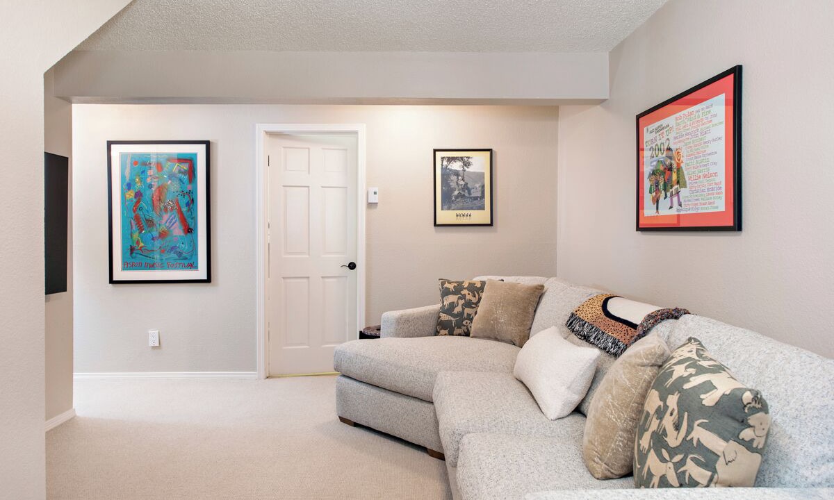 Photo of Livingroom in Basalt