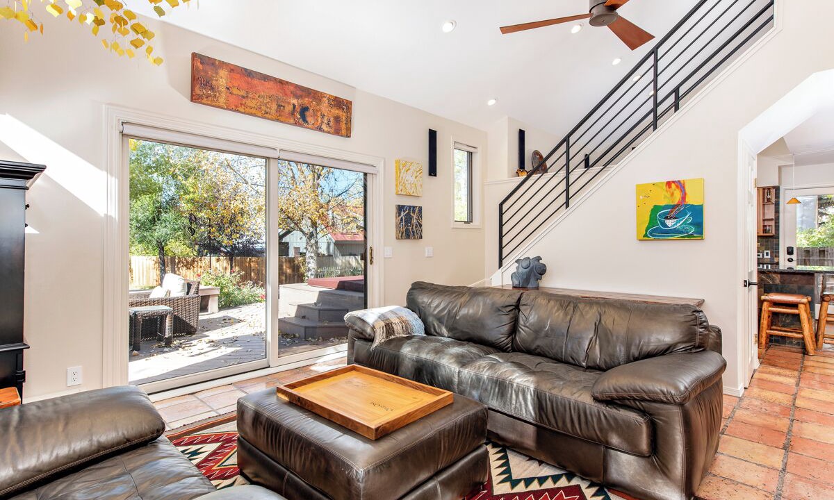 Photo of Livingroom in Basalt
