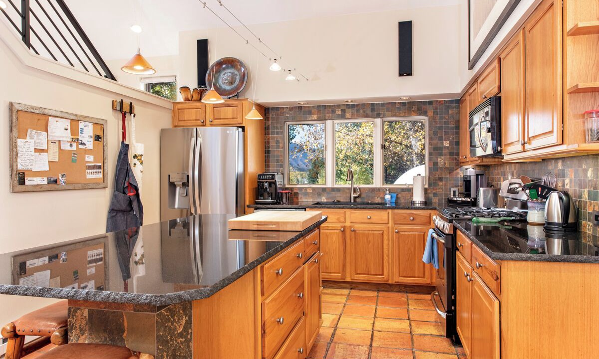 Photo of Kitchen in Basalt