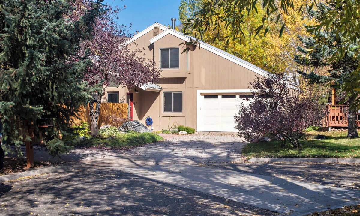 Photo of Outdoor in Basalt