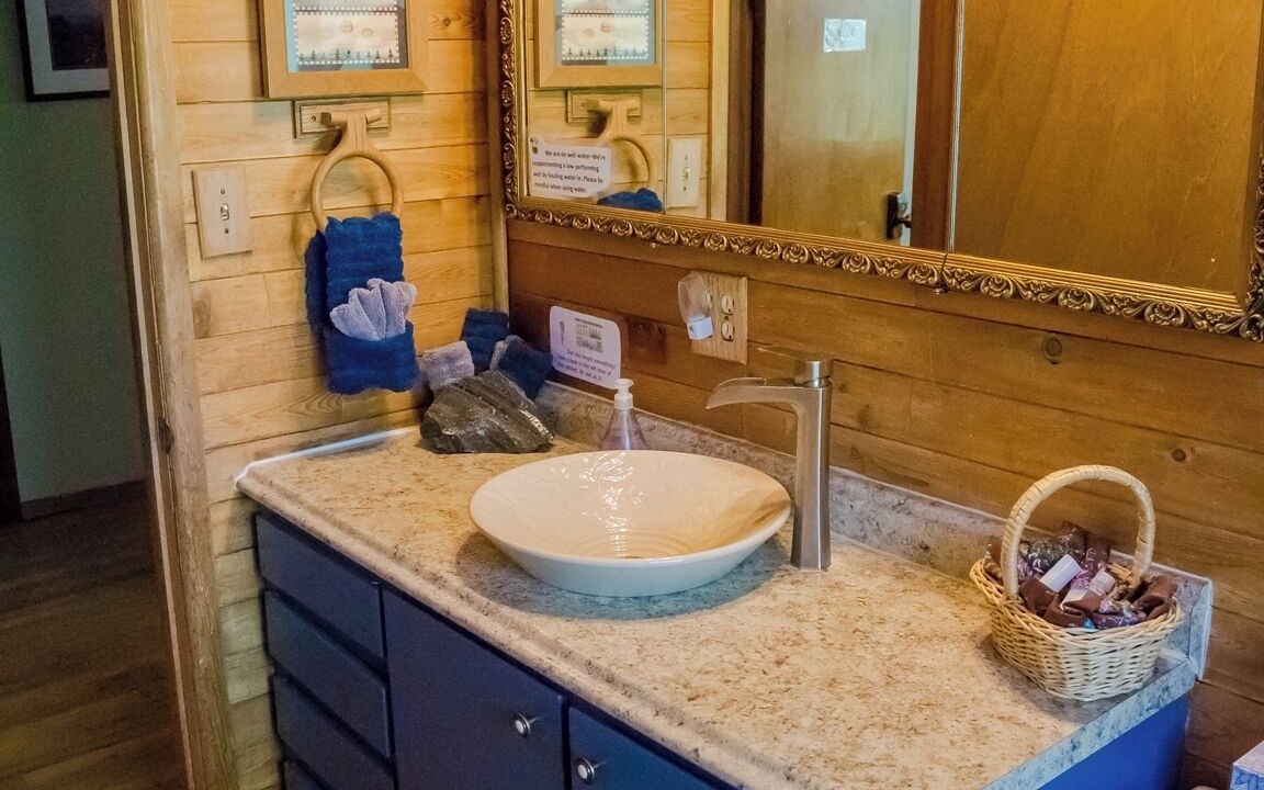 Photo of Bathroom in Paonia