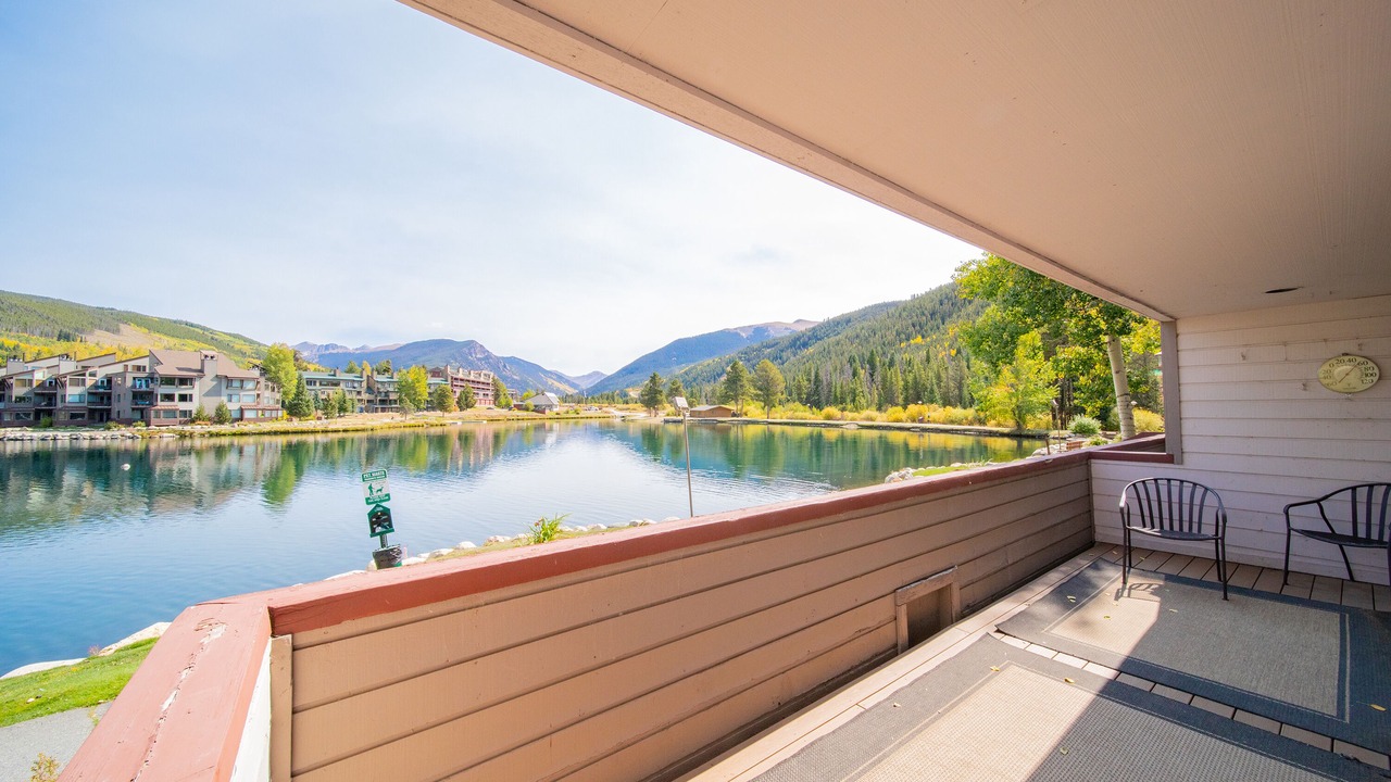 Photo of Patio Balcony in Lakeside Village