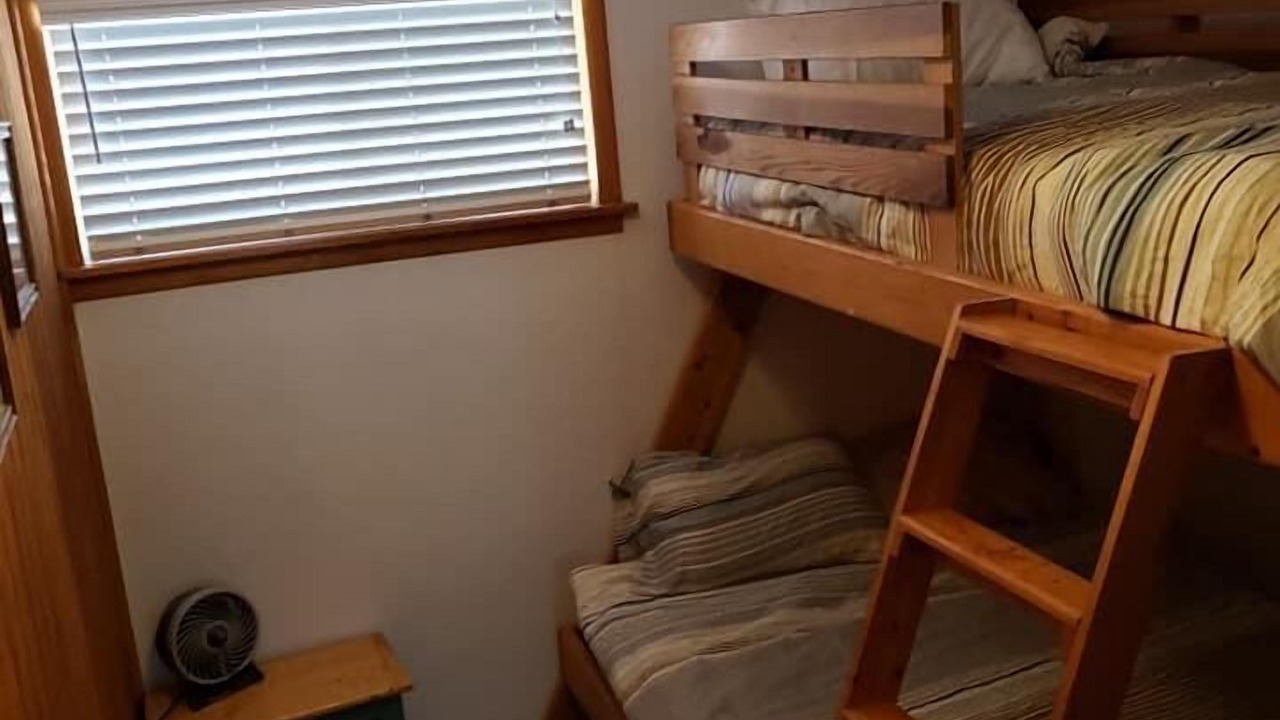 Photo of Bedroom in Colorado Springs