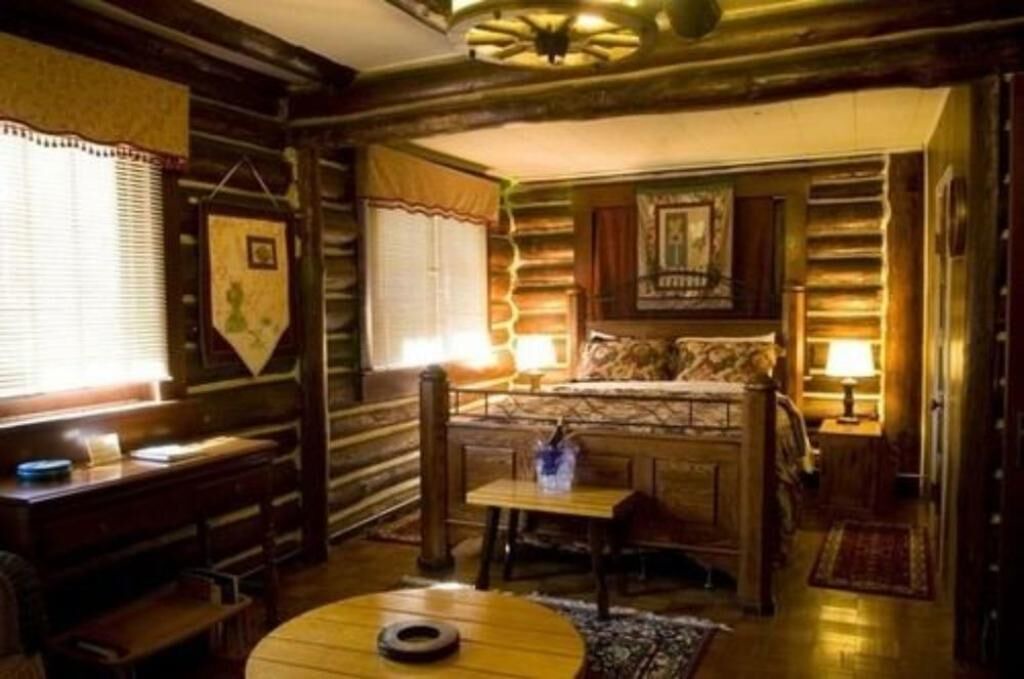 Photo of Bedroom in Colorado Springs