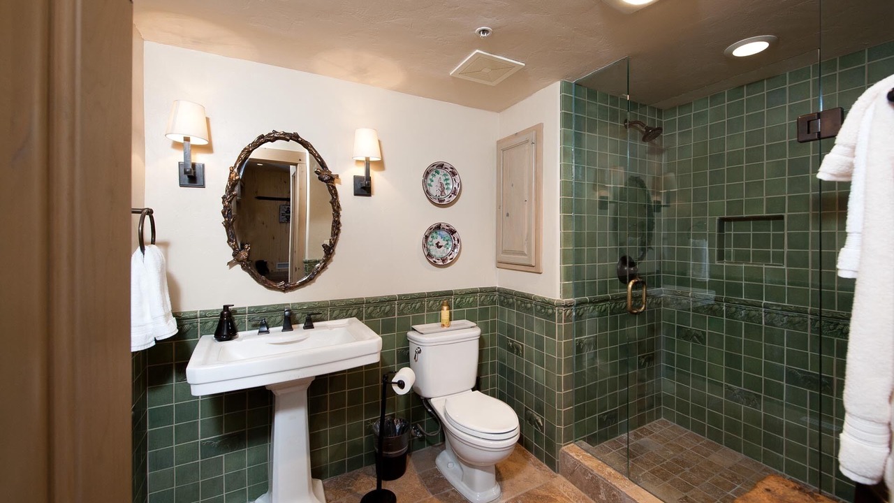 Photo of Bathroom in Purgatory