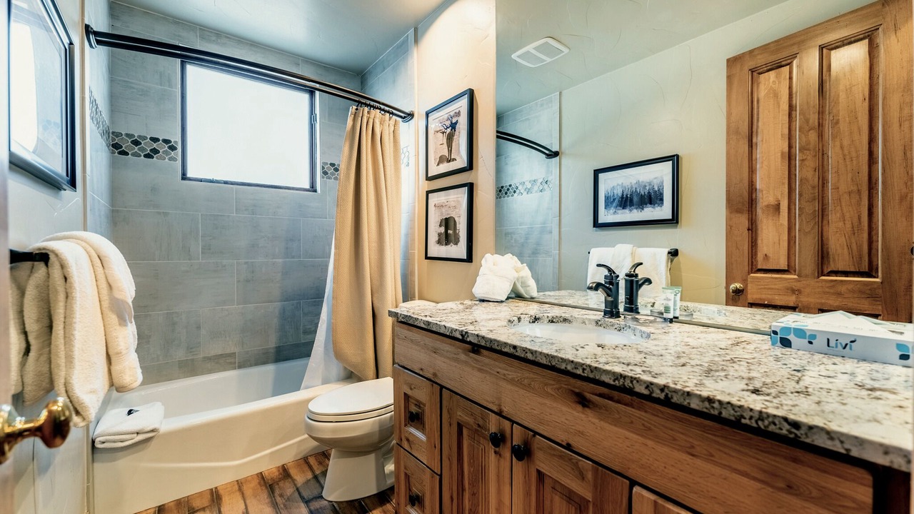 Photo of Bathroom in Mountain House