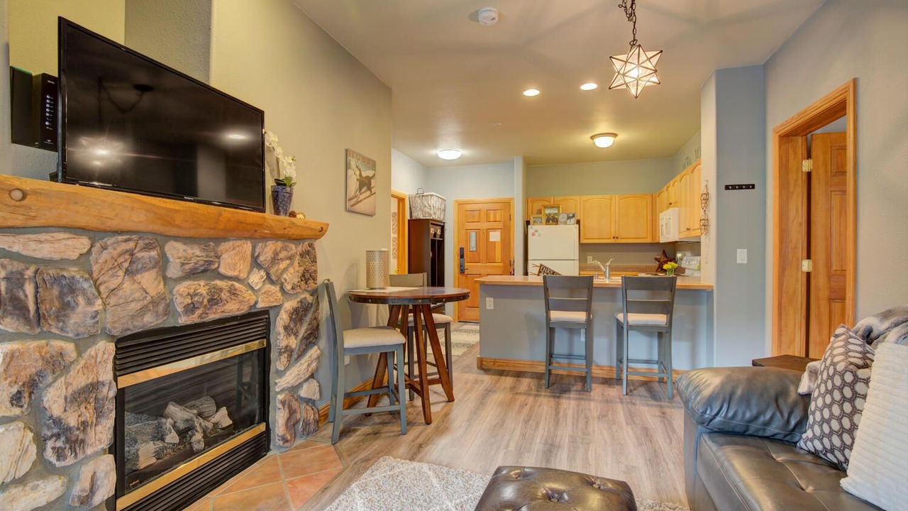 Photo of Livingroom in Mountain House