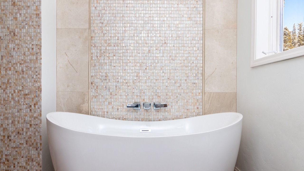 Photo of Bathroom in Baldy Mountain