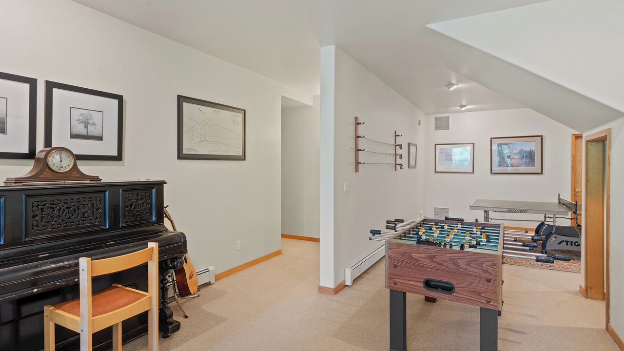 Photo of Bedroom in Woody Creek