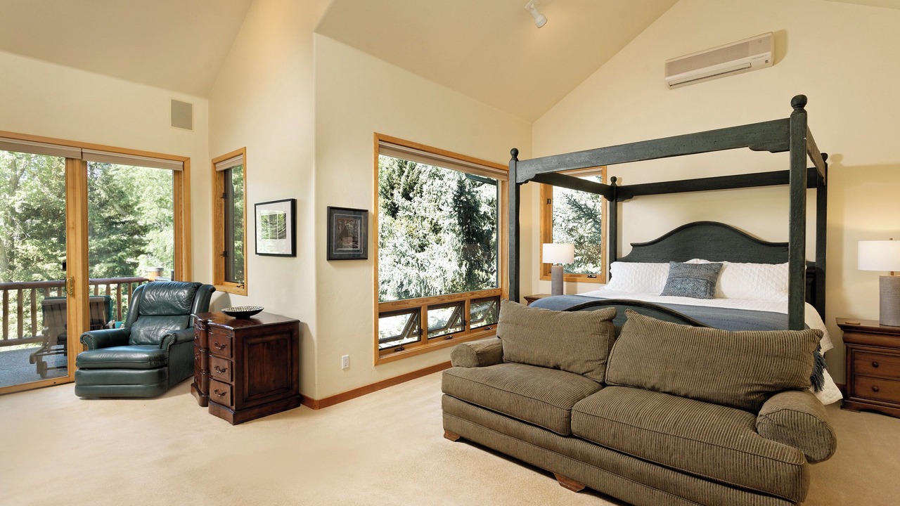 Photo of Bedroom in Woody Creek