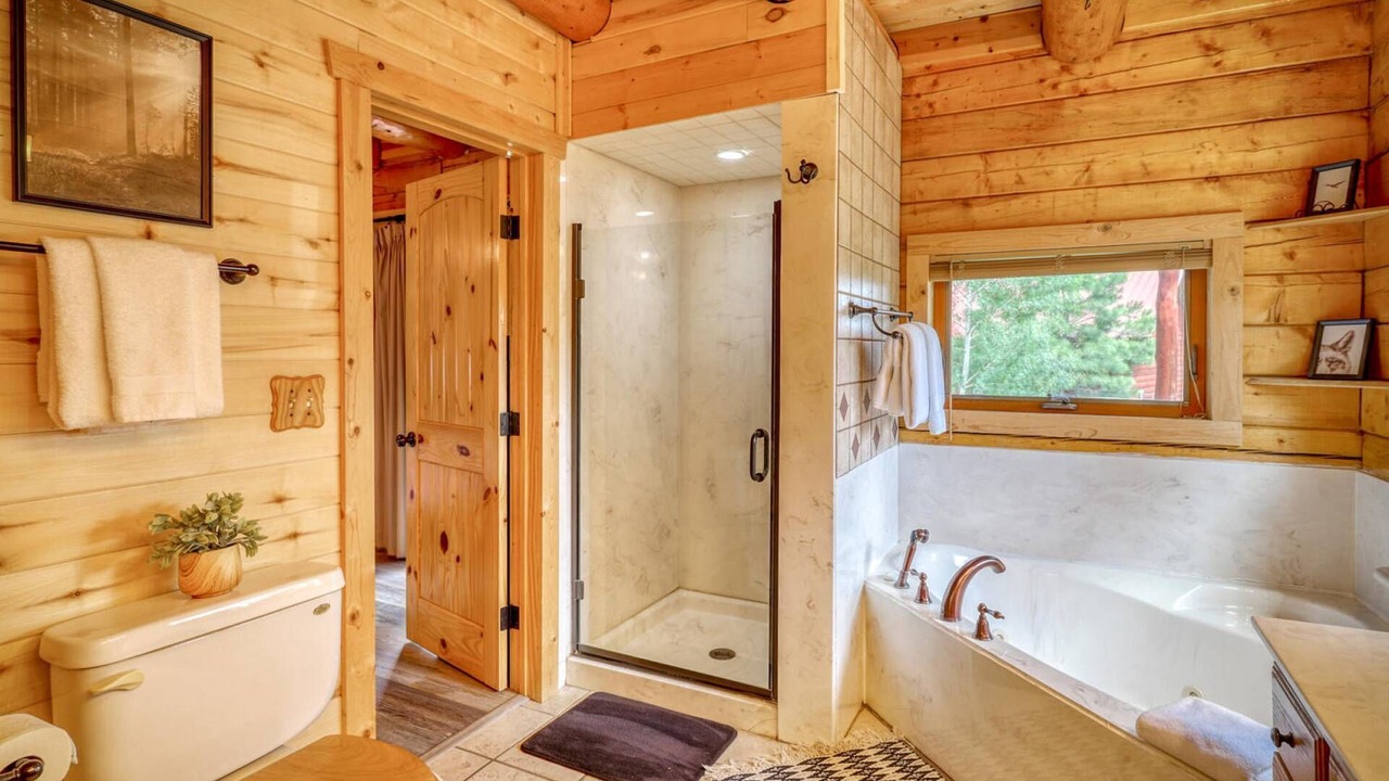 Photo of Bathroom in Pagosa Highlands