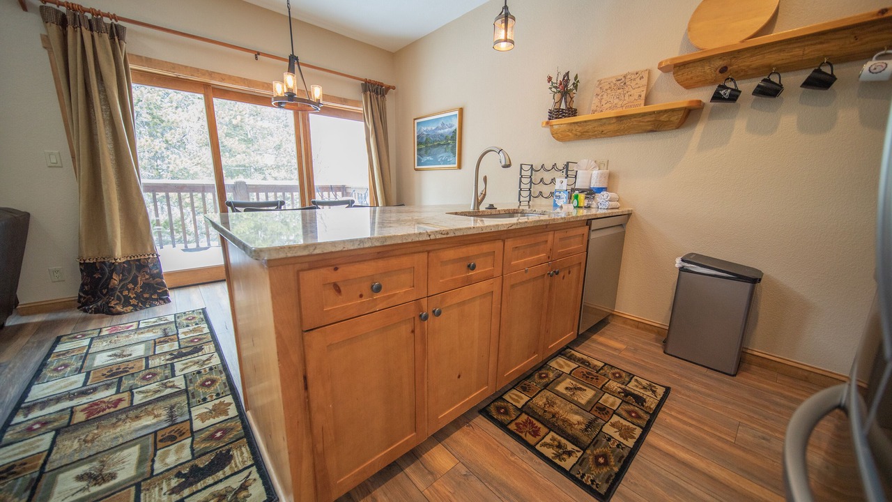Photo of Kitchen in Lakeside Village