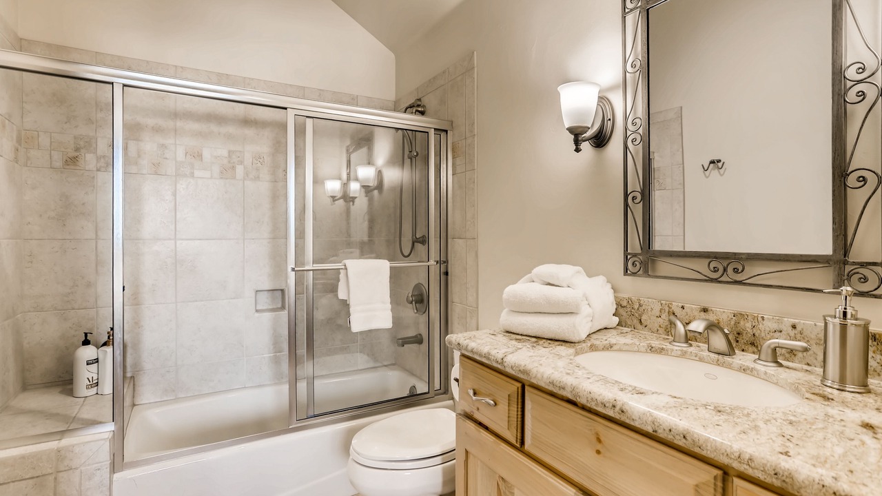 Photo of Bathroom in Forest Hills
